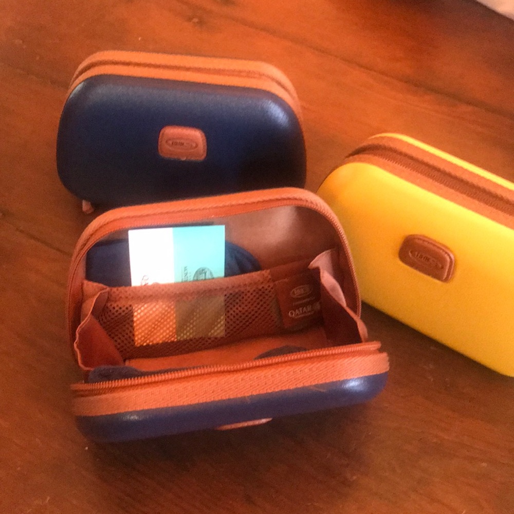 Brics toiletry/make up travel bag